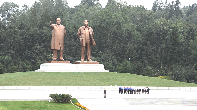 DPRK A monument in Wonsan